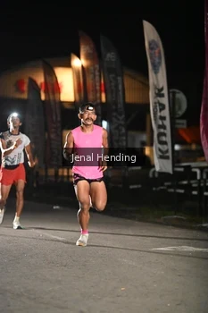 Runner Photo 1610654