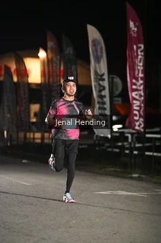 Runner Photo 1610731