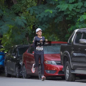 Runner Photo 1610844