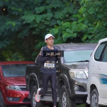Runner Photo 1610866