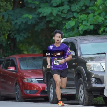 Runner Photo 1610895