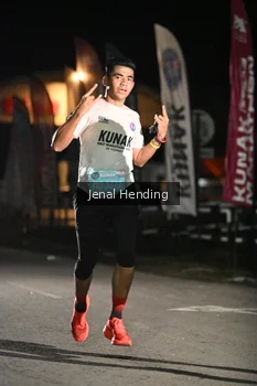 Runner Photo 1610964