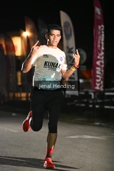 Runner Photo 1610977