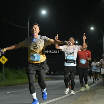 Runner Photo 1610996
