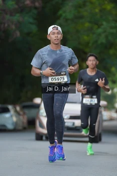 Runner Photo 1611044