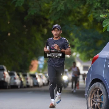 Runner Photo 1611073