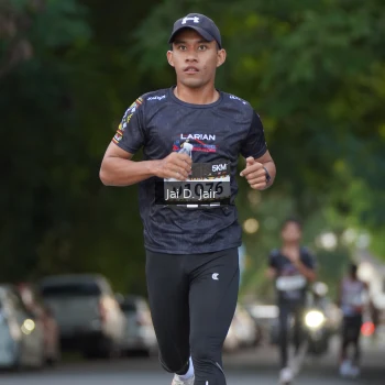 Runner Photo 1611094