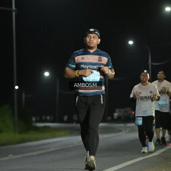 Runner Photo 1611197