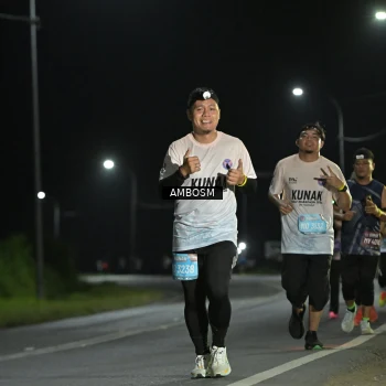 Runner Photo 1611216