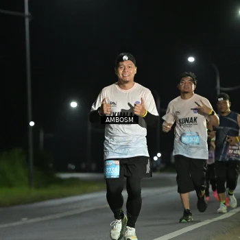 Runner Photo 1611219