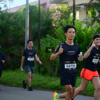 Runner Photo 1611238