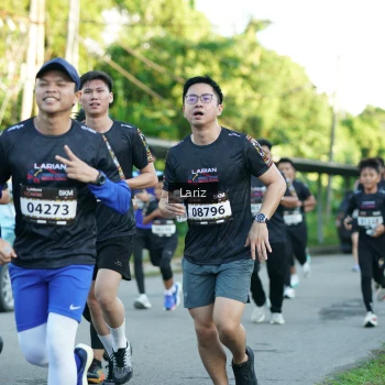 Runner Photo 1611325