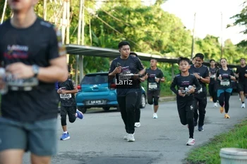 Runner Photo 1611358