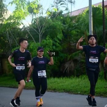 Runner Photo 1611362