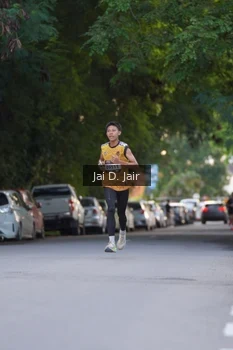 Runner Photo 1611375
