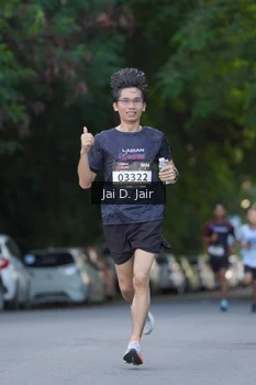 Runner Photo 1611494