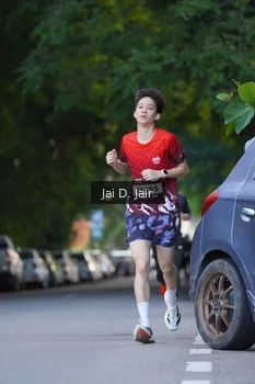 Runner Photo 1611552