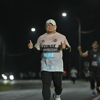 Runner Photo 1611641