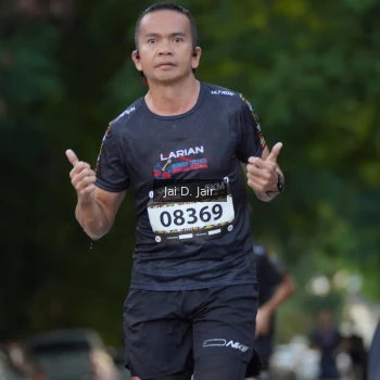 Runner Photo 1611712