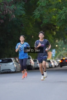 Runner Photo 1611812
