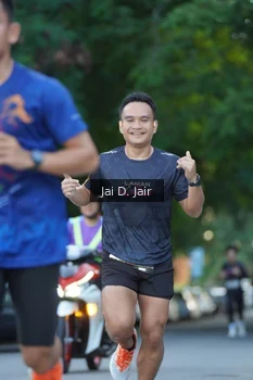Runner Photo 1611908