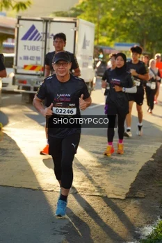 Runner Photo 1612062