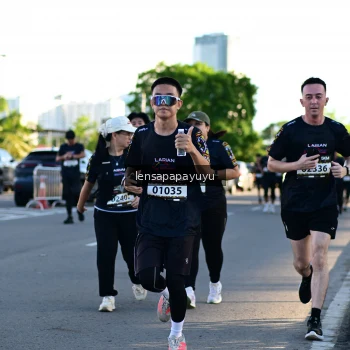 Runner Photo 1612086