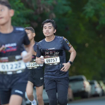 Runner Photo 1612112