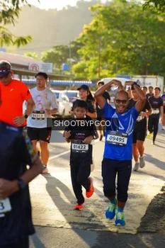 Runner Photo 1612307