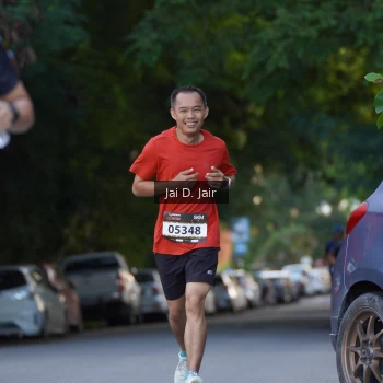 Runner Photo 1612344