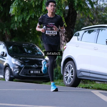 Runner Photo 1612391
