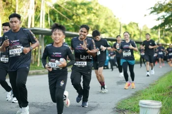 Runner Photo 1612442