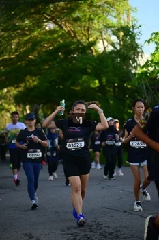 Runner Photo 1612471
