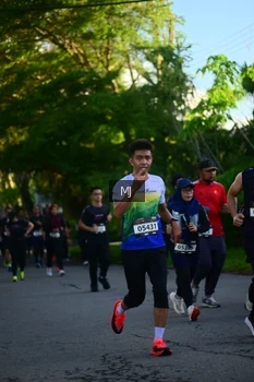 Runner Photo 1612501