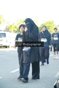 Runner Photo 1612519