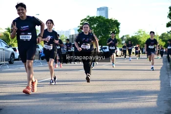 Runner Photo 1612556