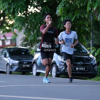 Runner Photo 1612661