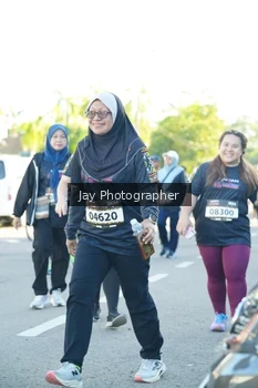 Runner Photo 1612666