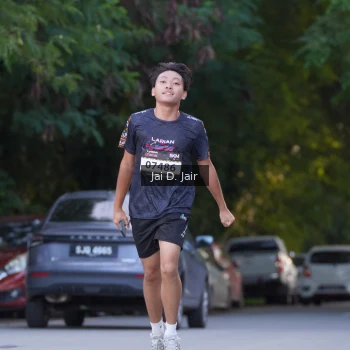 Runner Photo 1612760