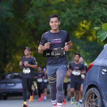 Runner Photo 1612771