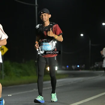 Runner Photo 1612793