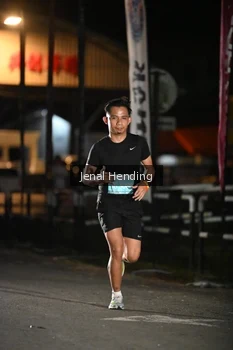 Runner Photo 1612901
