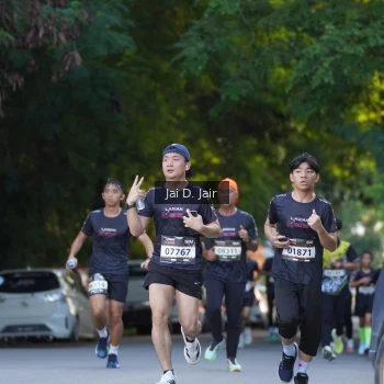 Runner Photo 1612917