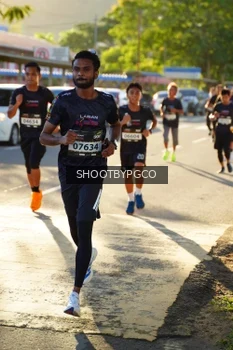 Runner Photo 1612955