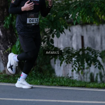 Runner Photo 1613024