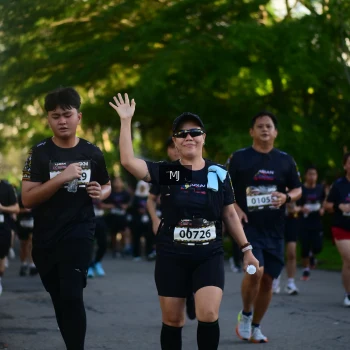 Runner Photo 1613088