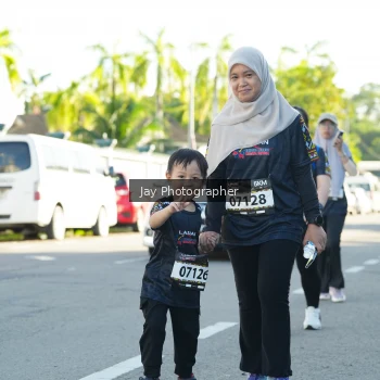 Runner Photo 1613124