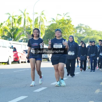 Runner Photo 1613146