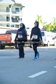 Runner Photo 1613163