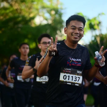 Runner Photo 1613228